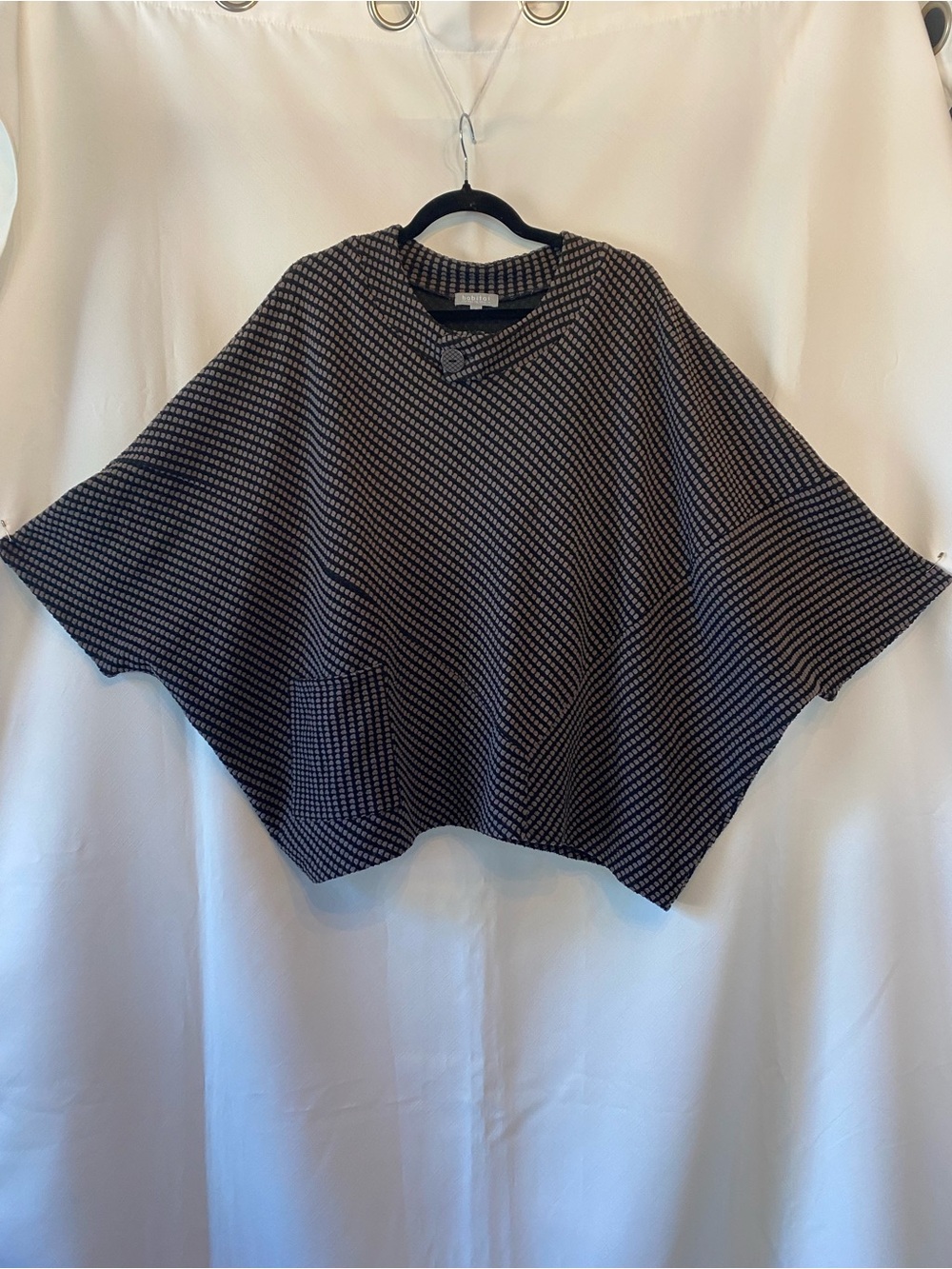 Habitat Gray & Black Geometric Print Poncho Pullover Top Oversized Lagenlook MD